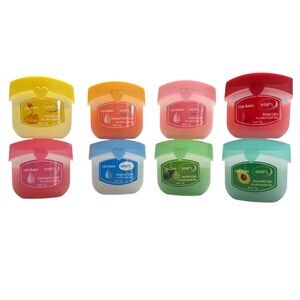 MINI MOISTURIZING 8 PC. LIP BALM SET IN BOX